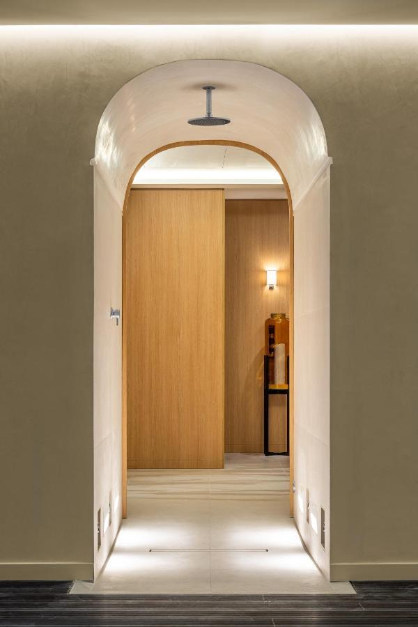 Black Door Paris Ngoại thất bức ảnh